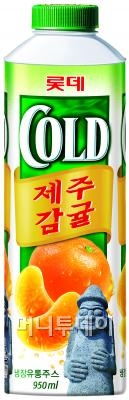 "100% 과즙주스로 상큼한 봄을 마신다"